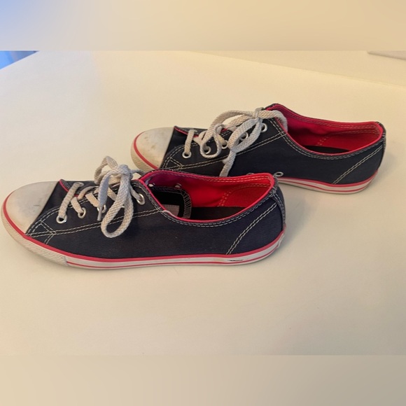 CONVERSE DENIM & PINK LADIES ALL STAR SHOE SIZE 8 - Picture 4 of 11